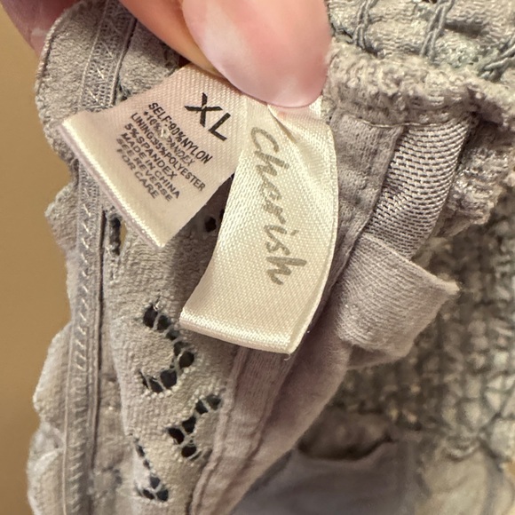 Lace Bandeau Set - Black, Gray, Red, Pink - Picture 5 of 6